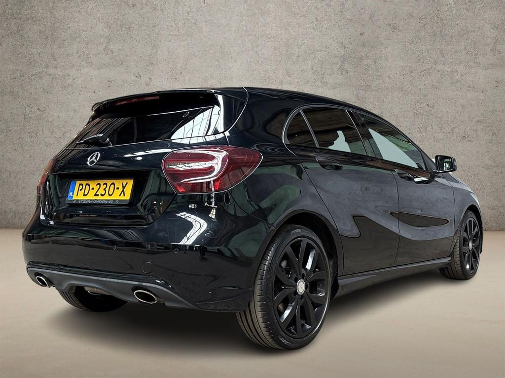 Mercedes-Benz A-Klasse 180 Sport (NAVIGATIE, BLACK PACK, LED, Auto's, Mercedes-Benz, Voorwielaandrijving, 12 maanden, Gebruikt