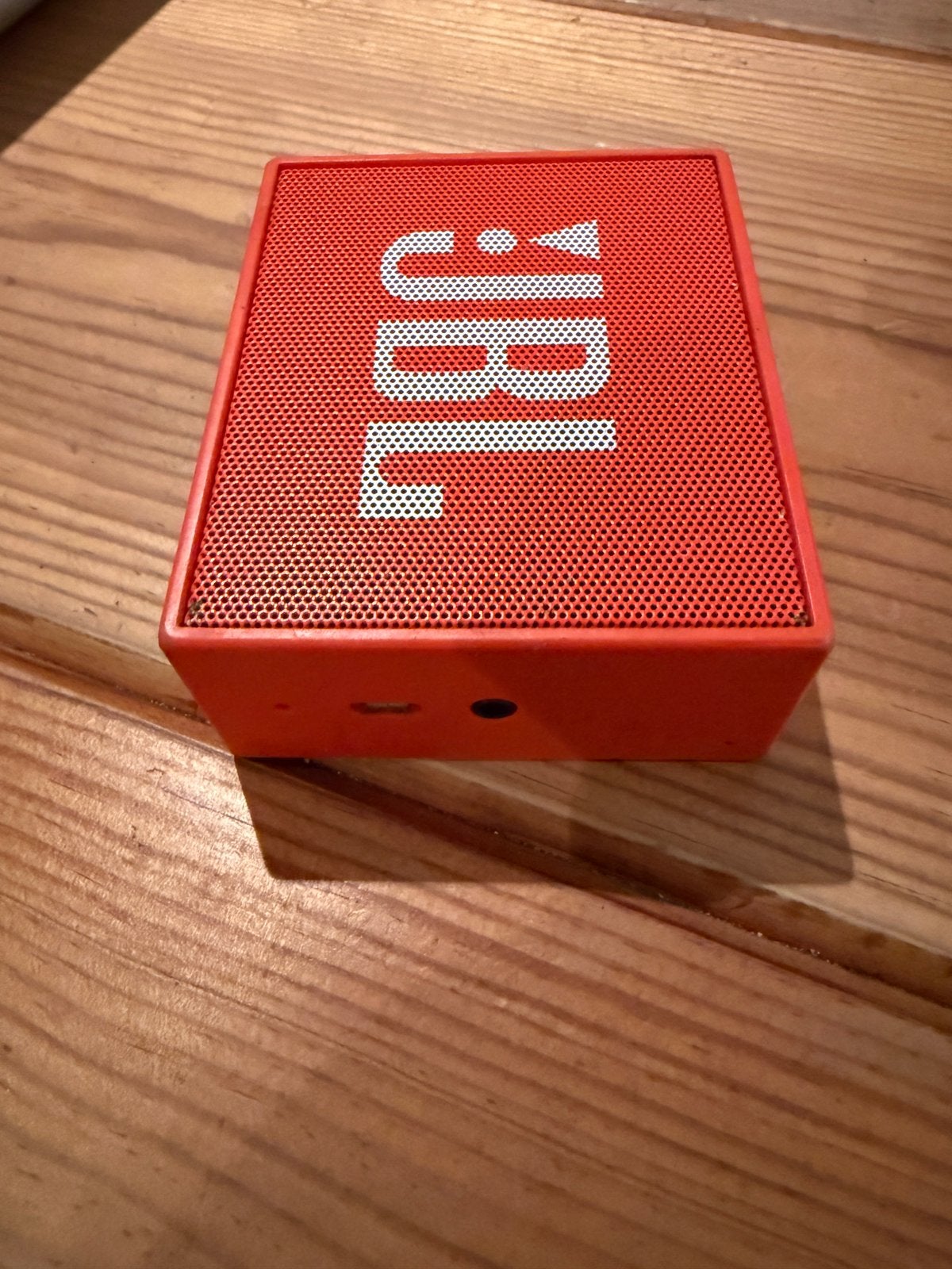 JBL go, Ophalen of Verzenden, Gebruikt, Overige typen