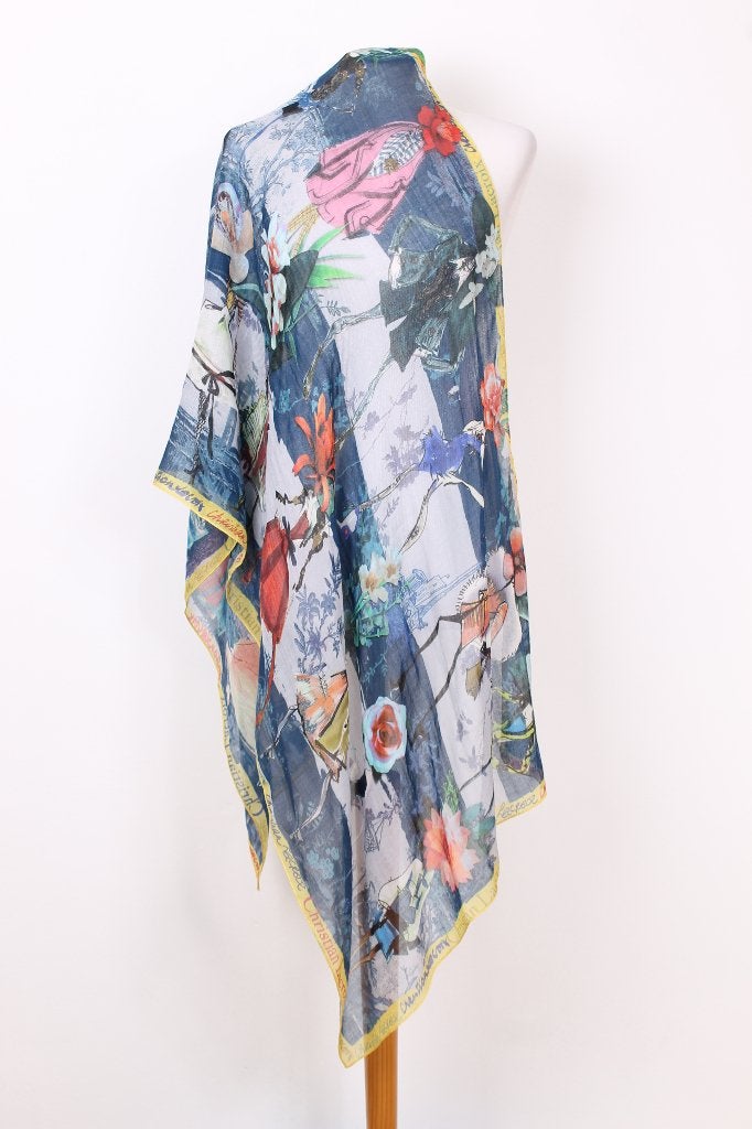 Zomer! Pashmina van Christian Lacroix, Ophalen of Verzenden, Zo goed als nieuw