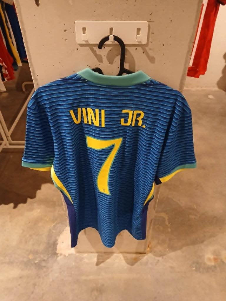 Vini JR matchworn Issued Brazil Shirt, Ophalen of Verzenden, Zo goed als nieuw, Buitenlandse clubs, Shirt