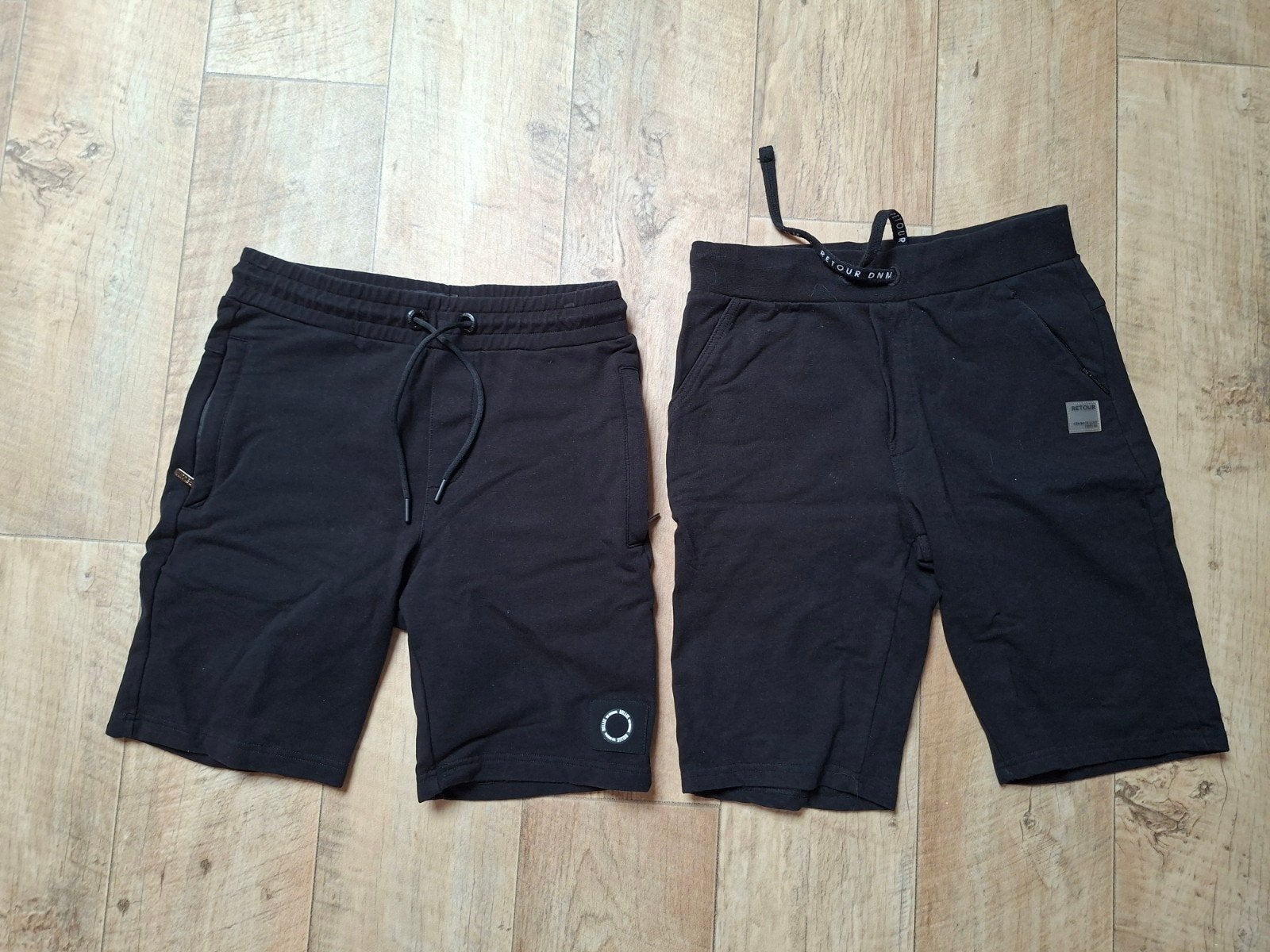 Korte broeken joggingbroek maat 164. Relix, Retour, Broek, Gebruikt, Ophalen of Verzenden, Retour Jeans