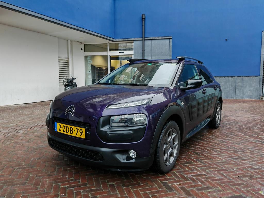 Citroën C4 Cactus 1.2 PureTech 110 Shine + Kampeeropstelling, Auto's, Citroën, 40 €/maand, 995 kg, Origineel Nederlands, Overige kleuren