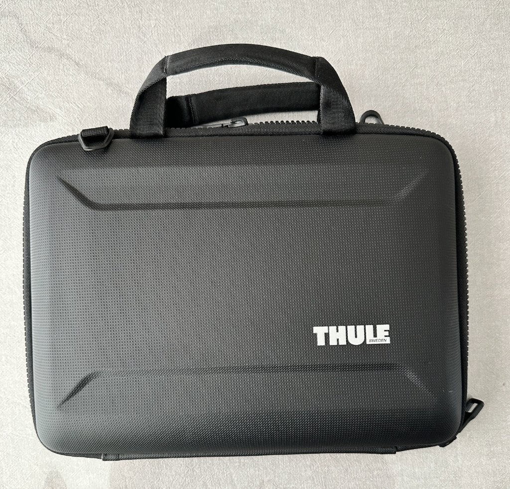 Thule gauntlet 14 inch laptoptas, Computers en Software, Aktetas, Ophalen of Verzenden, Zo goed als nieuw, 14 inch