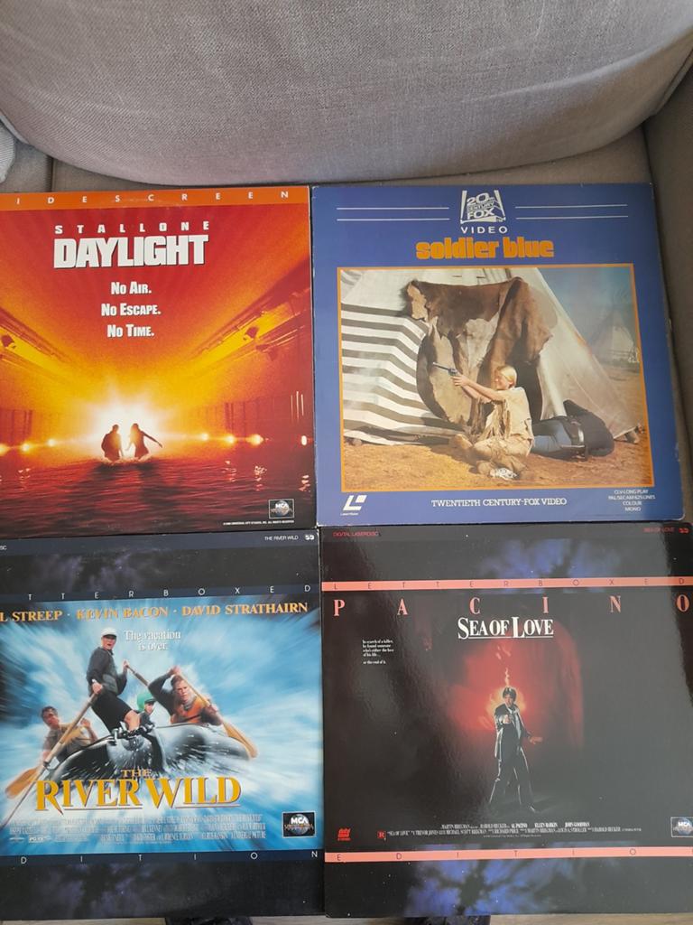 Tekoop 4x Laserdisc Films     PAL, Ophalen of Verzenden