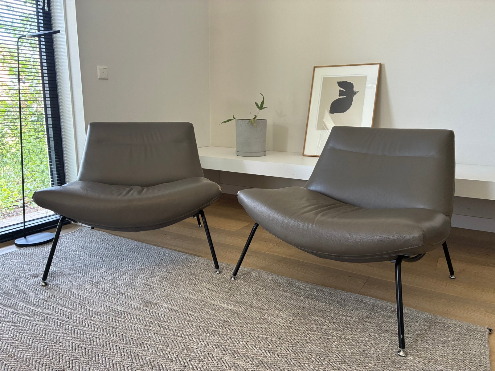 2x Topform Grippa designfauteuils - Taupe leder, Ophalen, Gebruikt, 75 tot 100 cm, 75 tot 100 cm