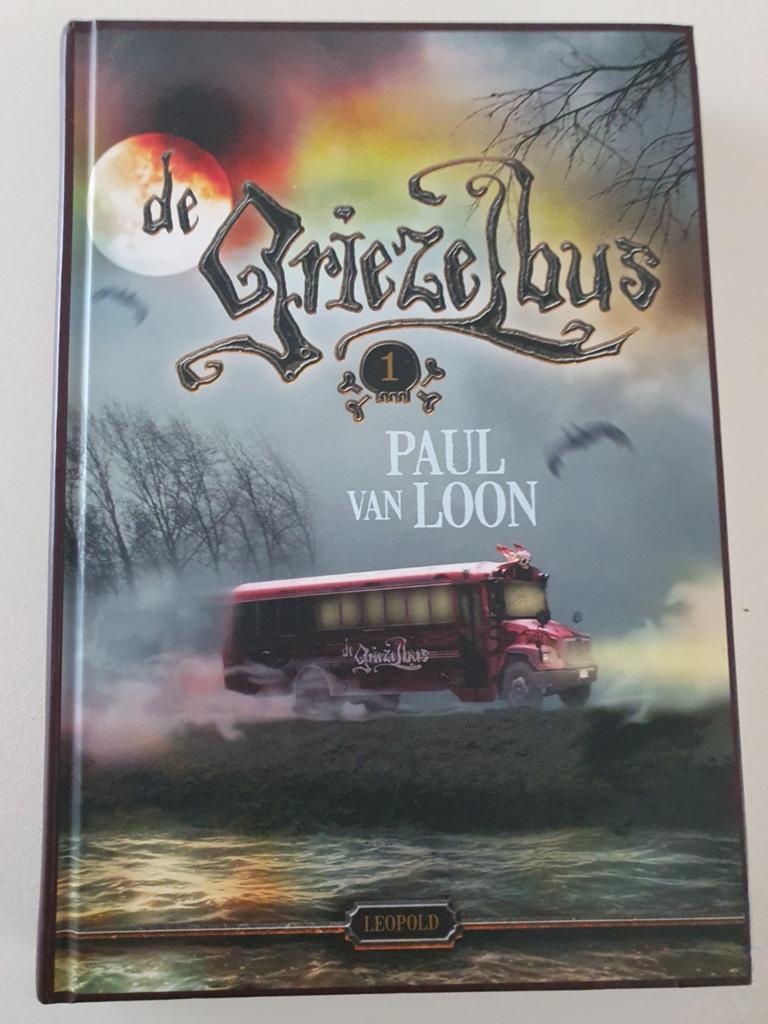 De Griezelbus 1 - Paul van Loon (Hardcover), Ophalen of Verzenden, Zo goed als nieuw, Paul van Loon, Fictie