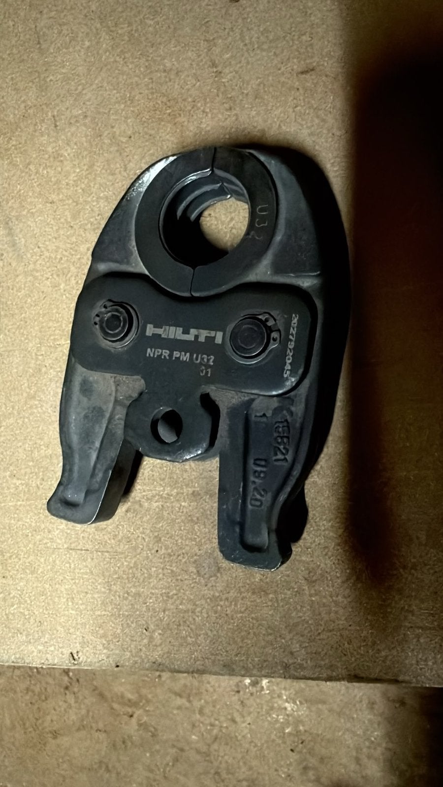 Hilti U32 persbek, Ophalen of Verzenden, Zo goed als nieuw