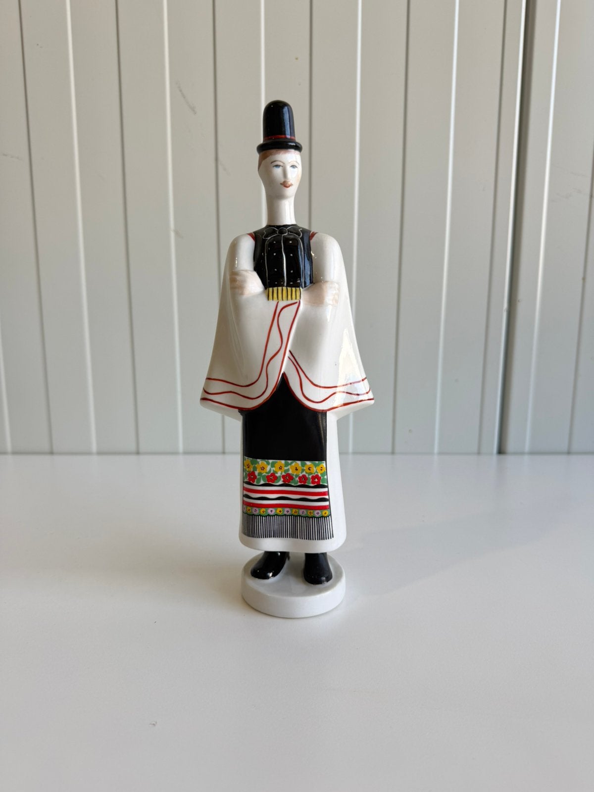 Vintage Aquincum Budapest porseleinen beeldje, Antiek en Kunst, Ophalen of Verzenden