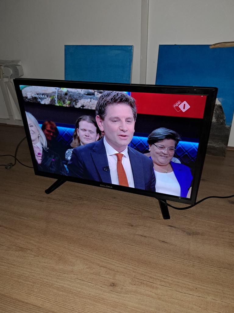 Kleine tv perfect voor camper Salora Bente 22A2111 22, Ophalen of Verzenden, 250 GB