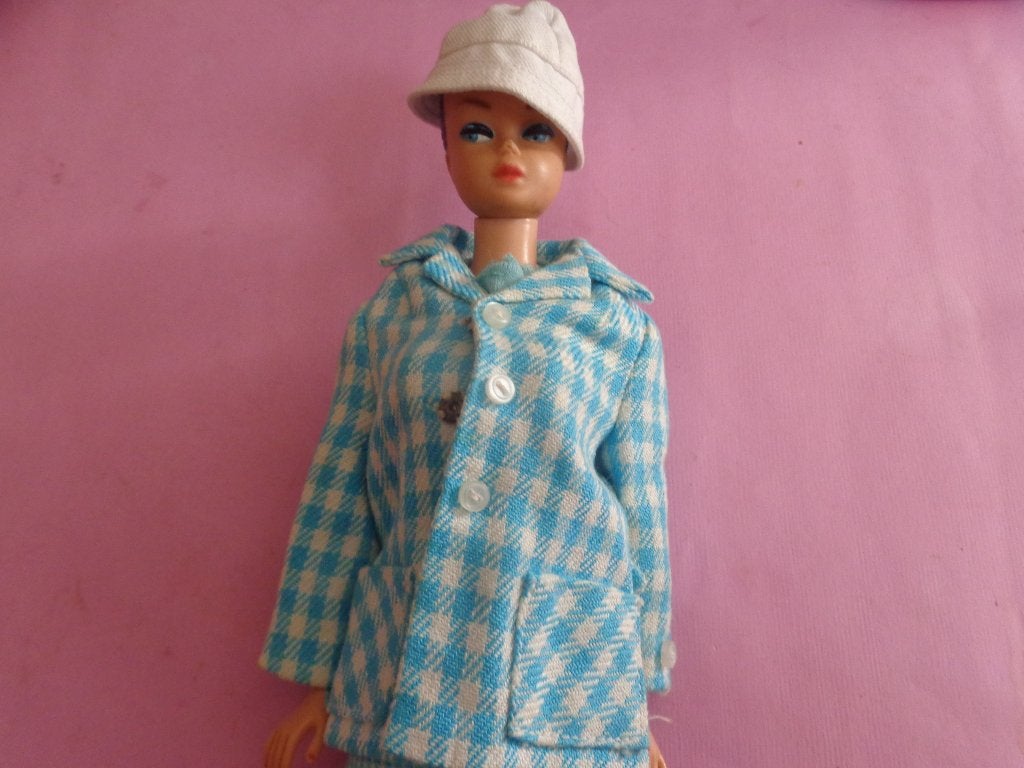 Barbie vintage Outdoor life compleet, Ophalen of Verzenden, Gebruikt, Kleertjes