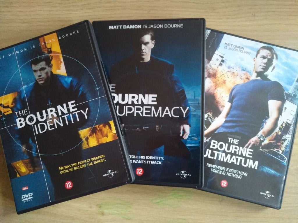 3 × DVD's | Jason Bourne Trilogy films in Box ( NIEUW ), Ophalen, Engels, Nederlands, Zo goed als nieuw