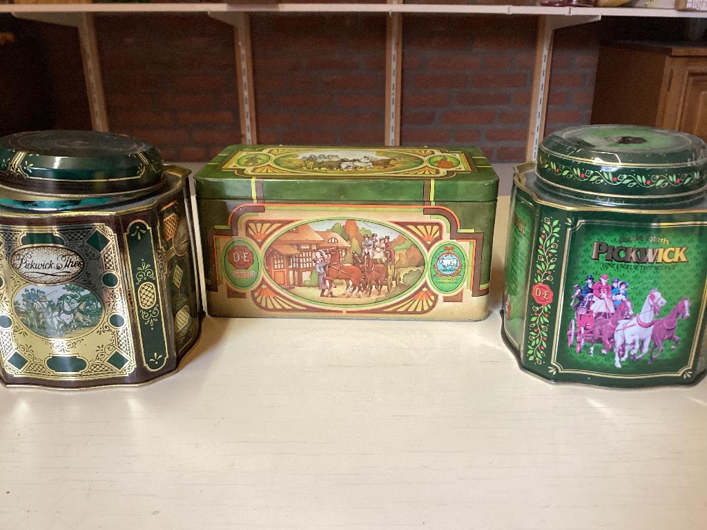 3 blikken thee Pickwick en DE, Ophalen of Verzenden, Gebruikt, Thee