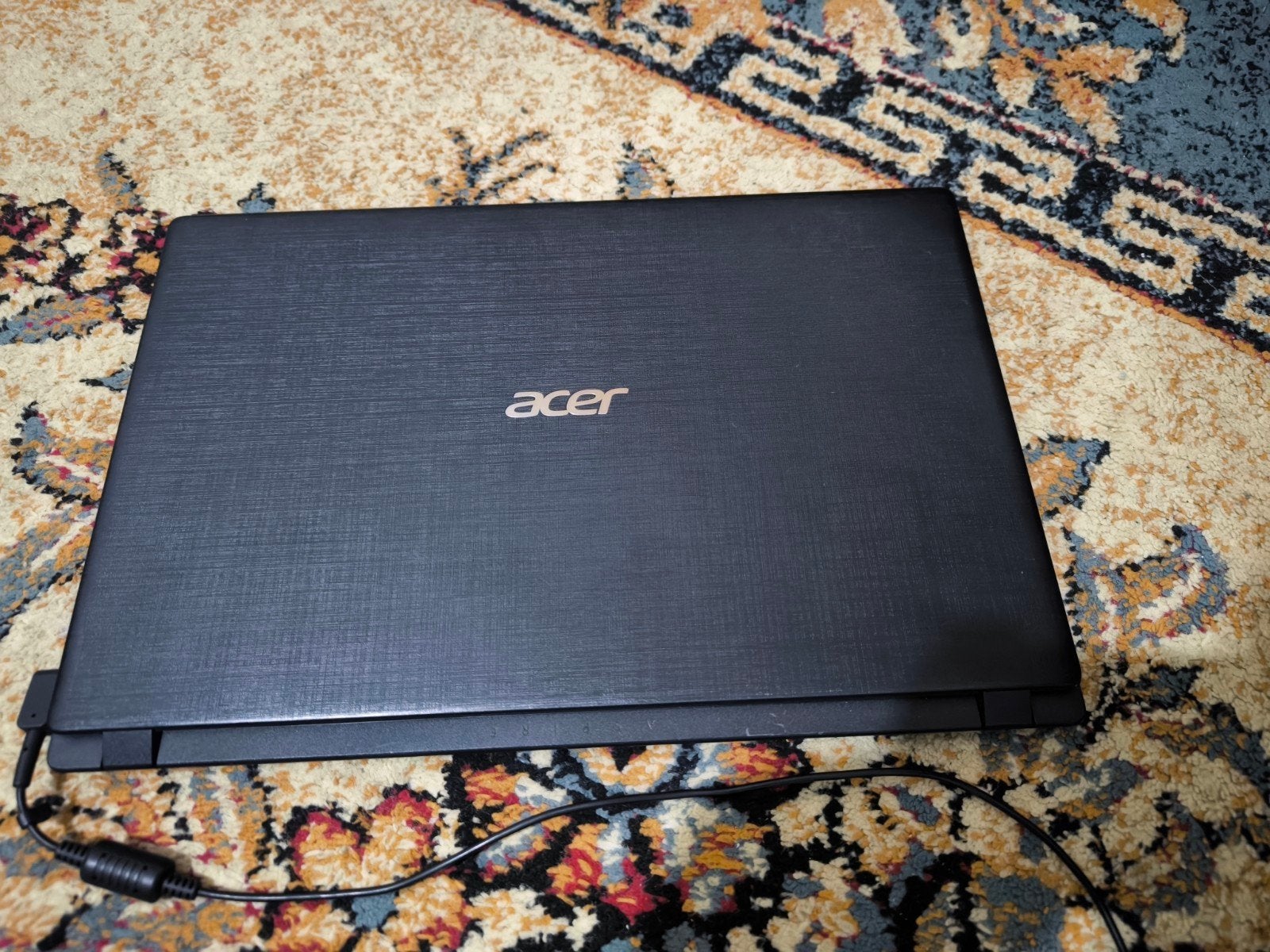 Acer Aspire 3 (A315-31-C440) –Nette laptop voor basisgebruik, Computers en Software, Ophalen, HDD, 2 tot 3 Ghz, Zo goed als nieuw
