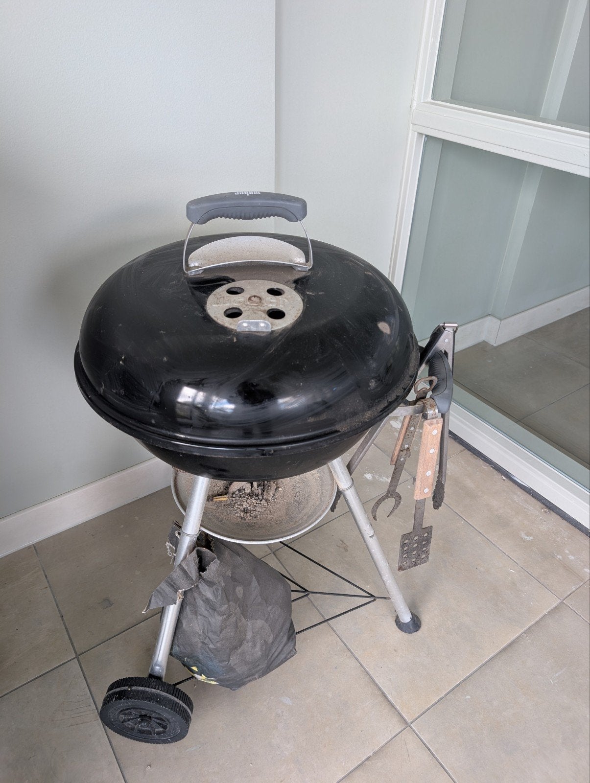 Weber BBQ met accessoires, Ophalen, Gebruikt, Weber, Met accessoires