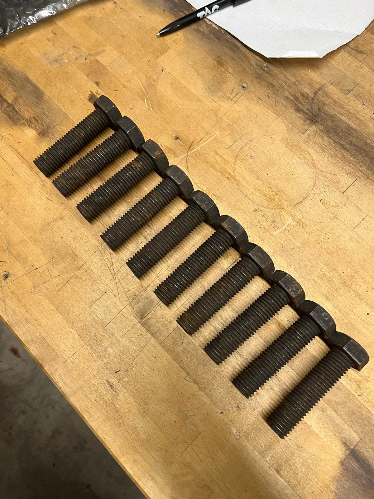 10 Gezwarte Stalen Bouten M28 x 80mm, Ophalen of Verzenden, Gebruikt, 50 tot 100 mm, Bouten of Moeren