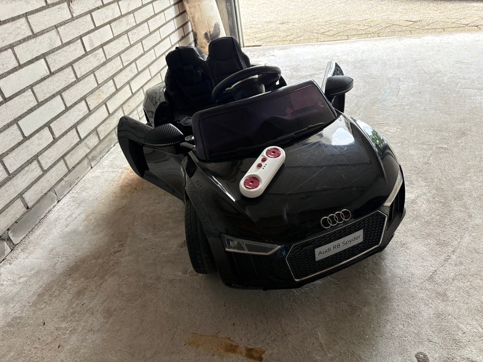 Audi Spyder, Gebruikt