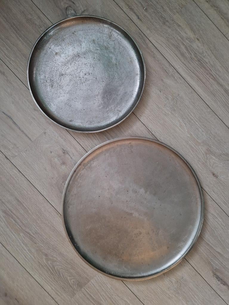 2 zilveren RVS kaarsenplateaus 35 en 45 cm doorsnee, Ophalen, Overige materialen, Gebruikt, Schaal