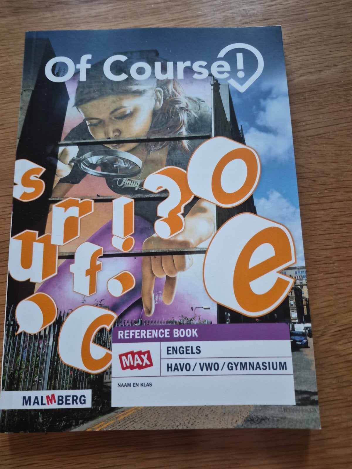 Of Course! MAX Engels Reference Book HAVO/VWO/Gymnasium, Ophalen, Zo goed als nieuw, Connelie Klijn, Vince Klösters (red.), Mayke Munten