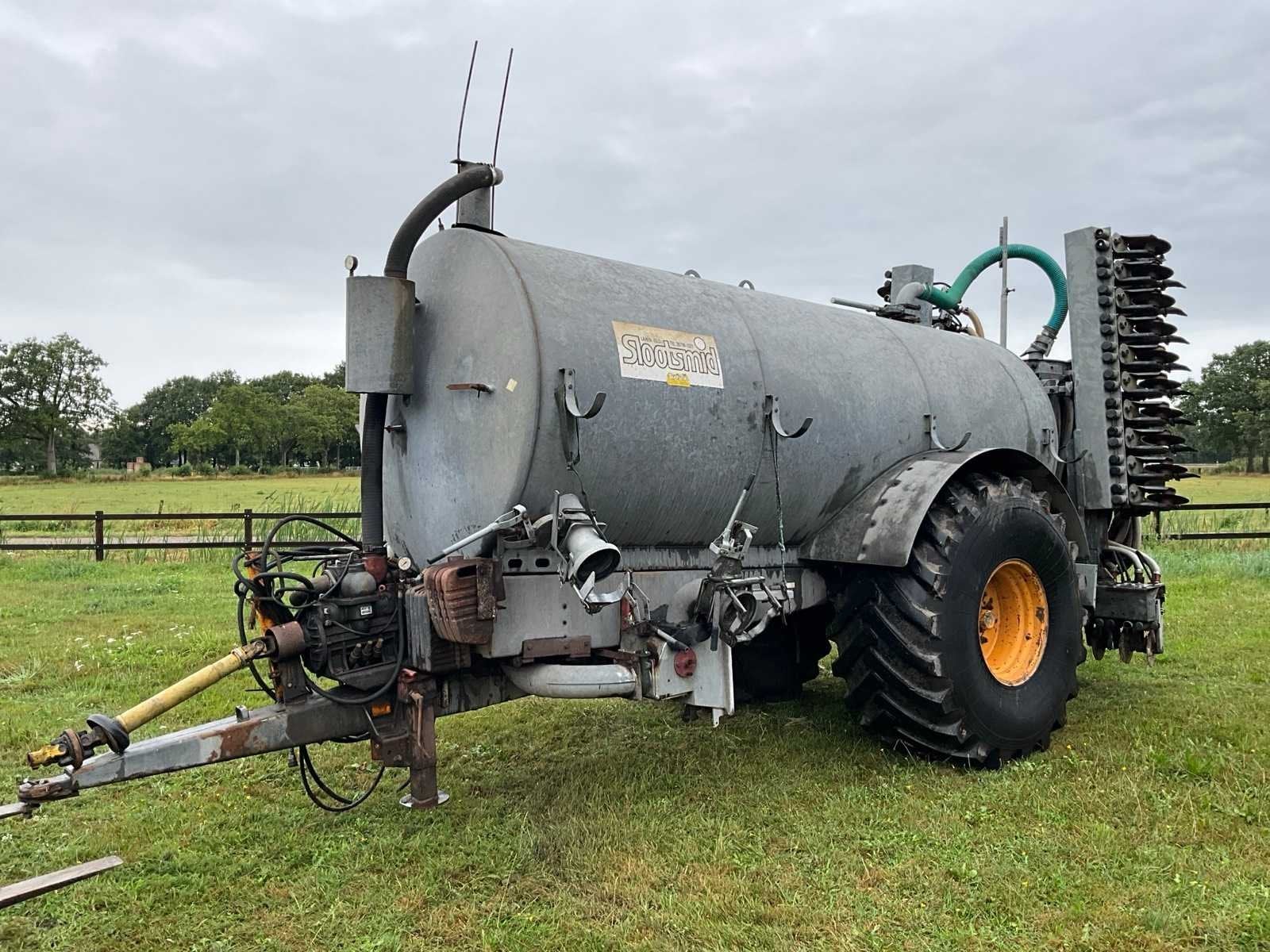 1994 Slootsmid SI 9500 Mesttank met Jako bemester, Overige, Gewasbescherming en Bemesting