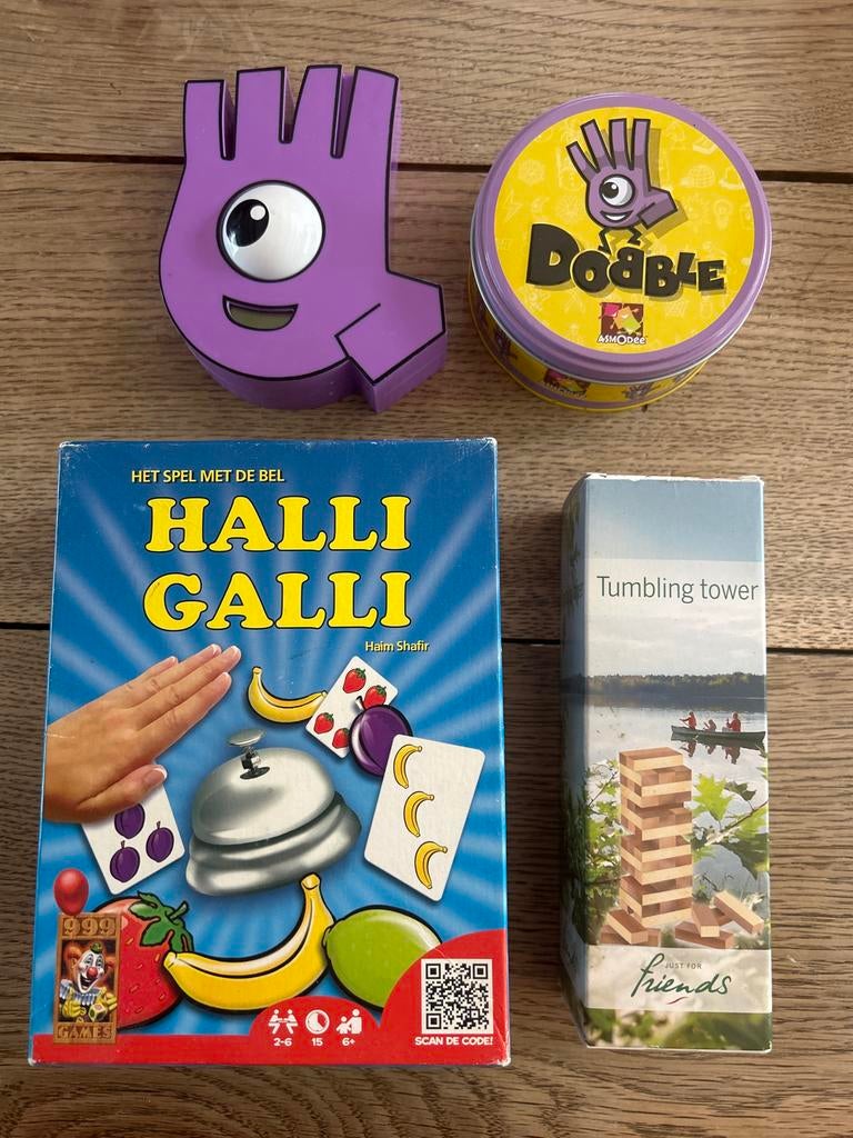 Diverse spellen: samen Halli Galli, Dobble, Tumbling Tower, Een of twee spelers, Ophalen of Verzenden, Gebruikt
