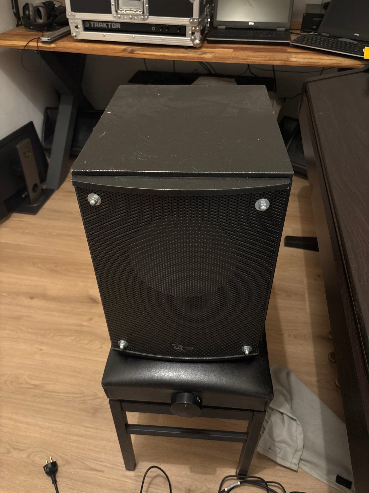 David Audio Club Series HAS 100 Subwoofer - Road Ready, Audio, Tv en Foto, Luidsprekers, Gebruikt, Subwoofer, Afstandsbediening