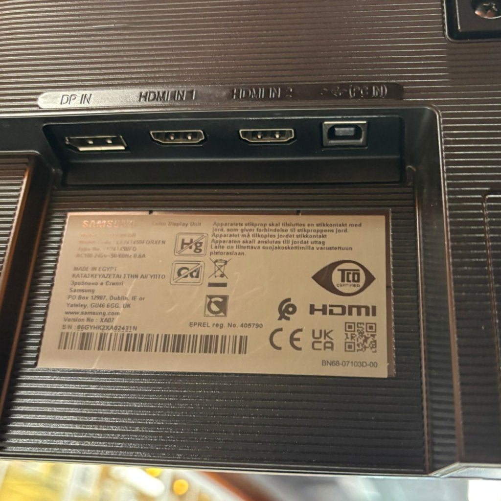 Samsung F24T450FQR 24 inch Full HD Monitor, Samsung, Zo goed als nieuw, Support@Samsung.com, 129, Samsung-ro, Yeongtong-gu
Suwon-si, Gyeonggi-do 16677
South Korea