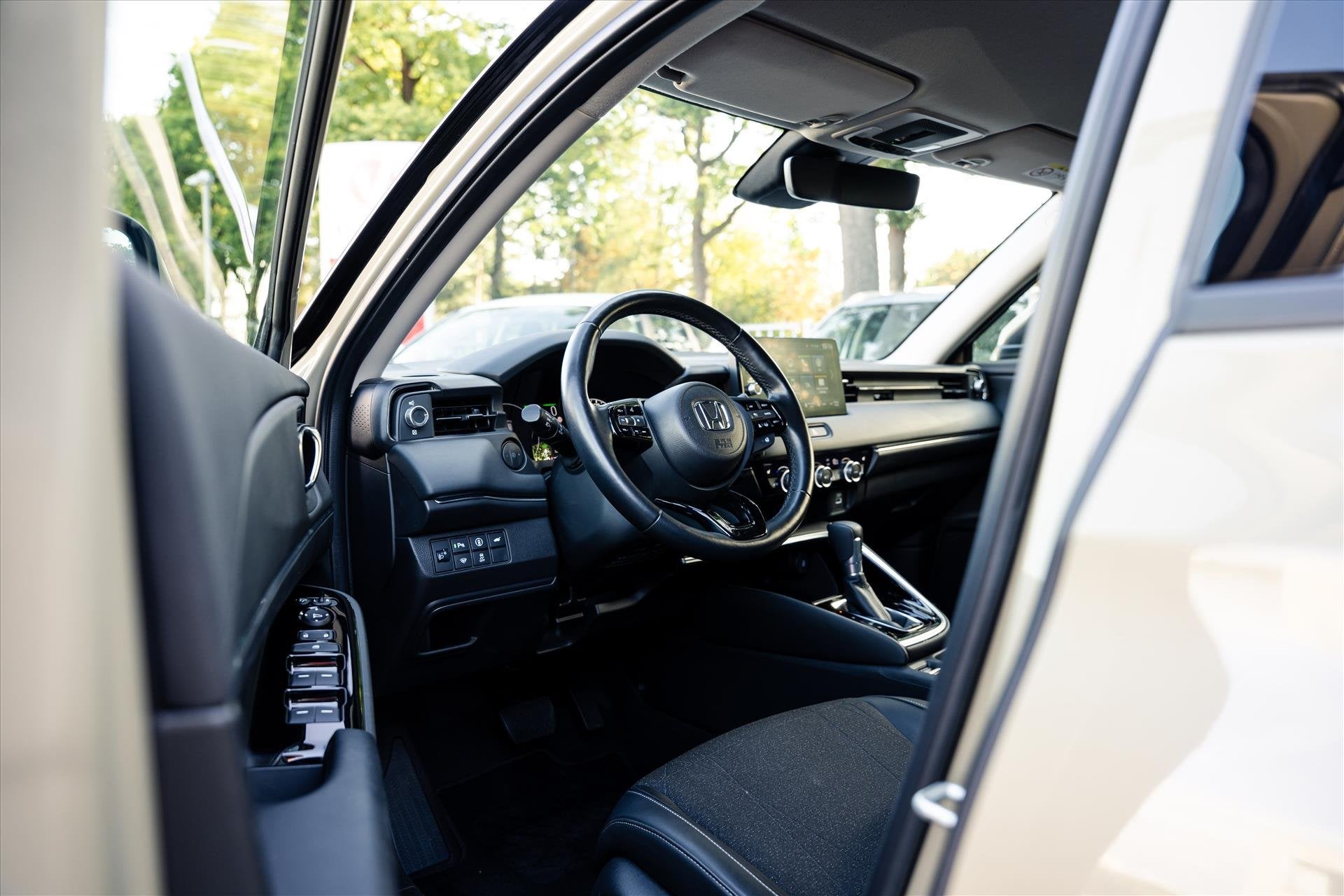 HONDA HR-V 1.5 Full Hybrid Advance | NL auto | Volledig Deal, Auto's, Dealer onderhouden, Bruin, Leder en Stof, Origineel Nederlands
