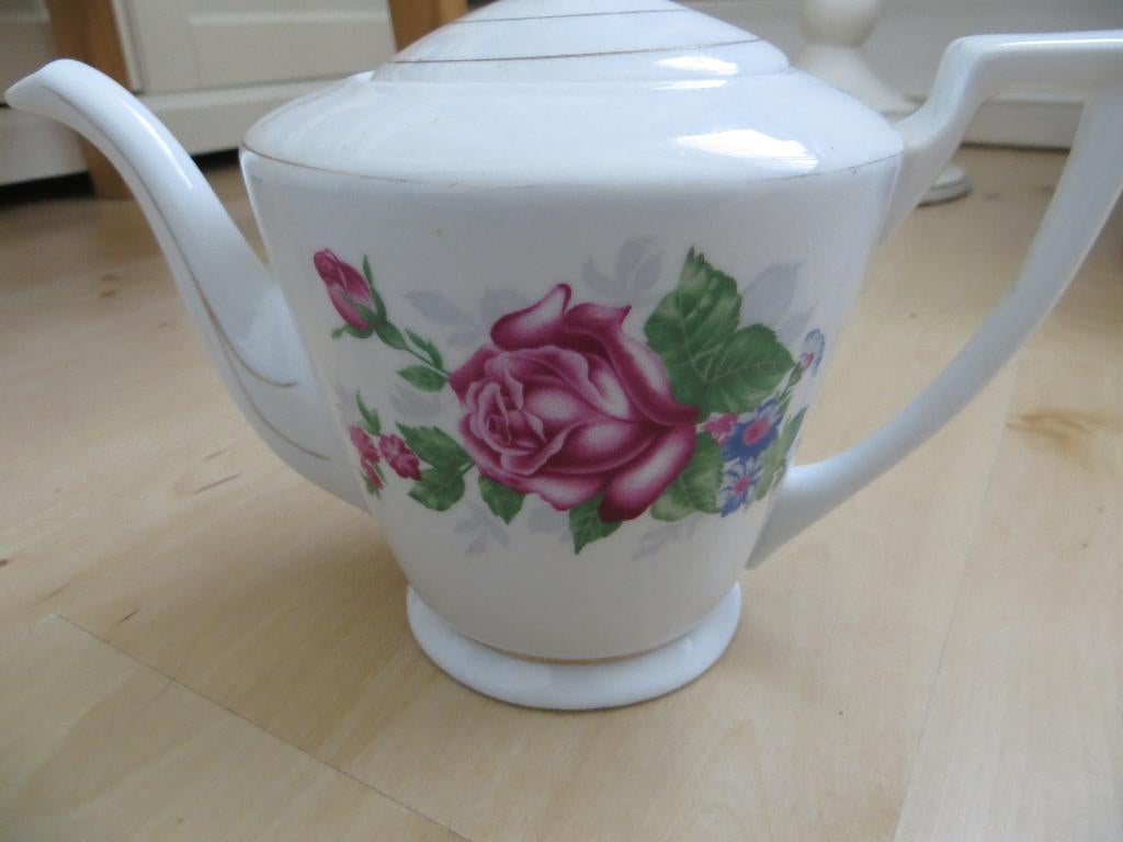 theepot/thee/roos/wit/tea/AANBIEDING/Afternoon tea, Gebruikt, Overige typen, Ophalen of Verzenden, Overige stijlen
