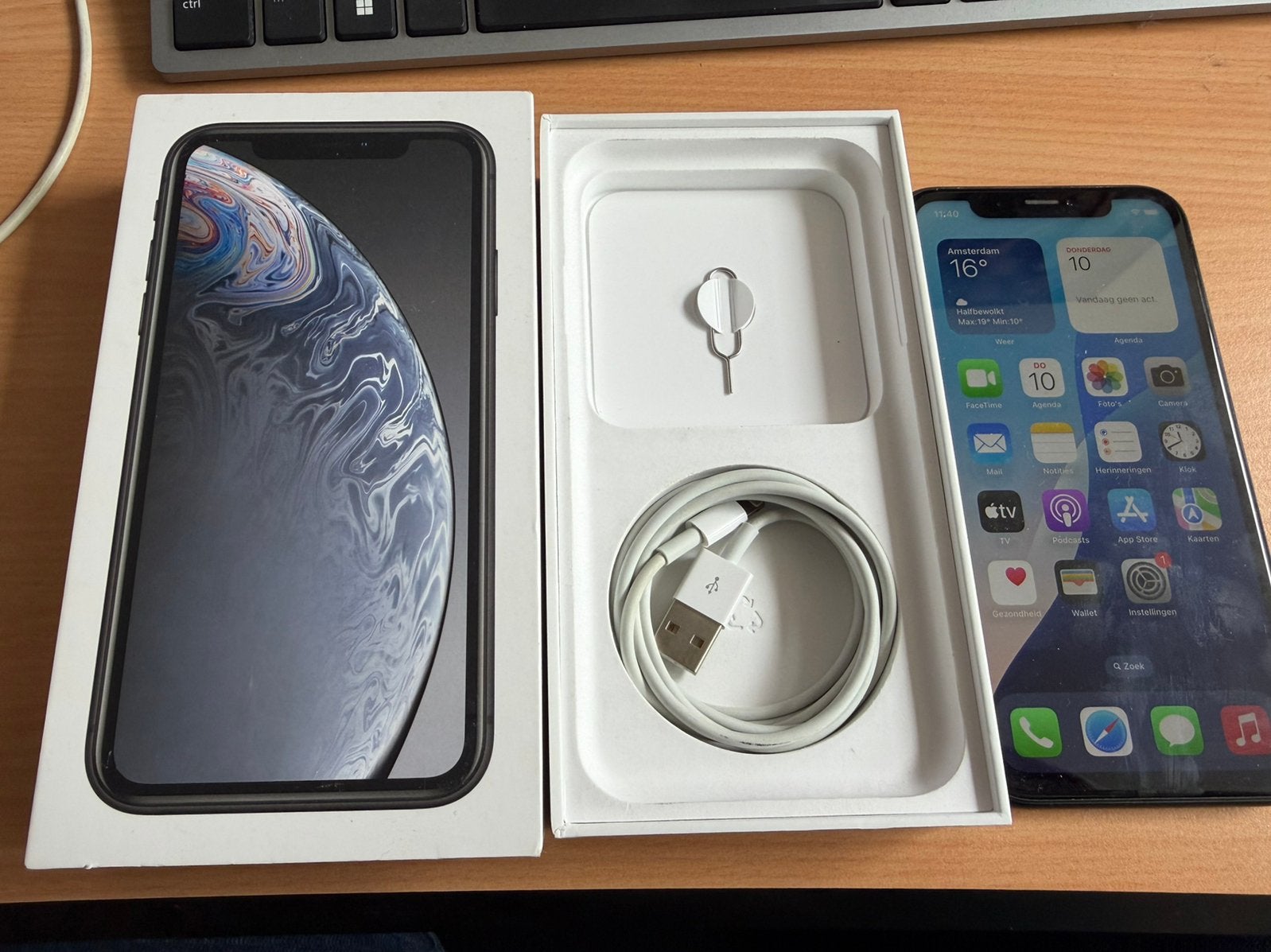 Iphone Xr 64gb, Ophalen of Verzenden, Zo goed als nieuw, Zwart, 64 GB