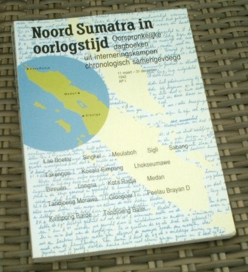 Noord Sumatra in oorlogstijd deel AP 1 1942., Ophalen of Verzenden, Tweede Wereldoorlog, Zo goed als nieuw, Overige onderwerpen