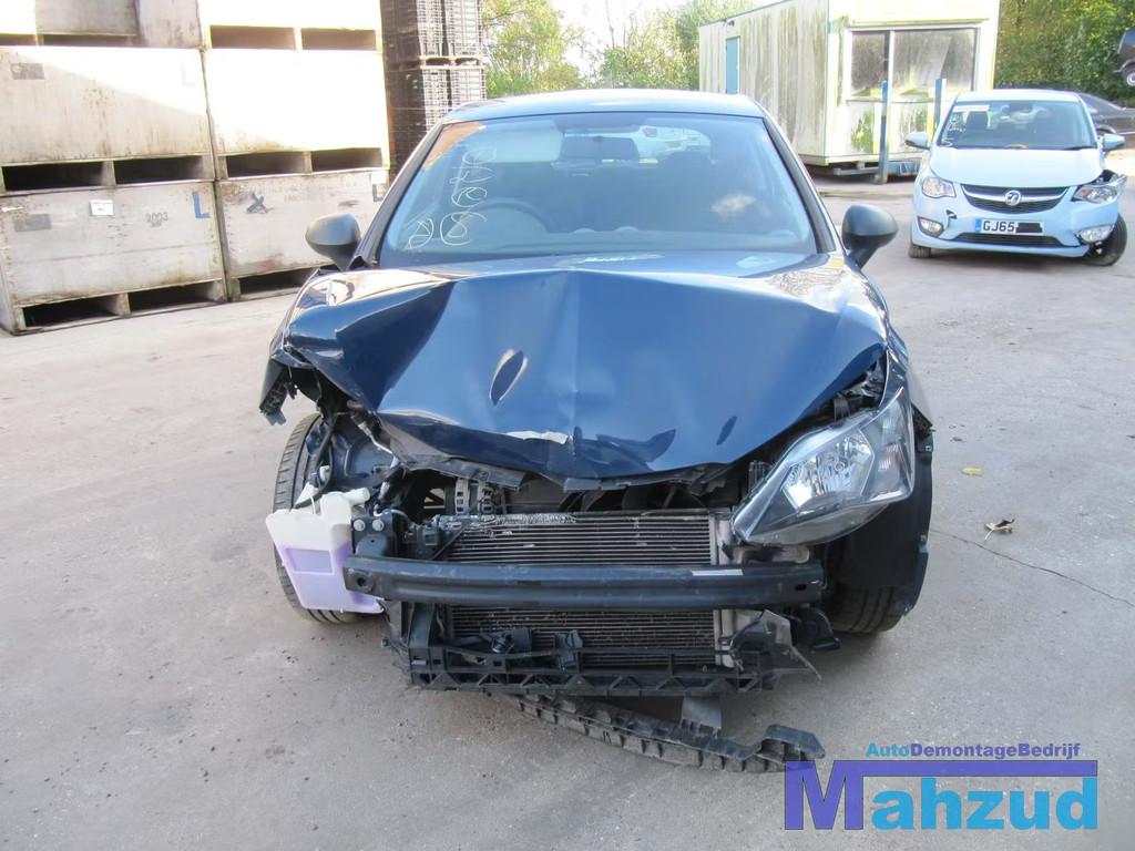SEAT IBIZA 4 1.0 MOTORBLOK CHY CHYB MOTOR BLOK, Gebruikt, Autovia A-2, Km 585 585
08760  Martorell, ES, Ophalen of Verzenden, SEAT S.A.