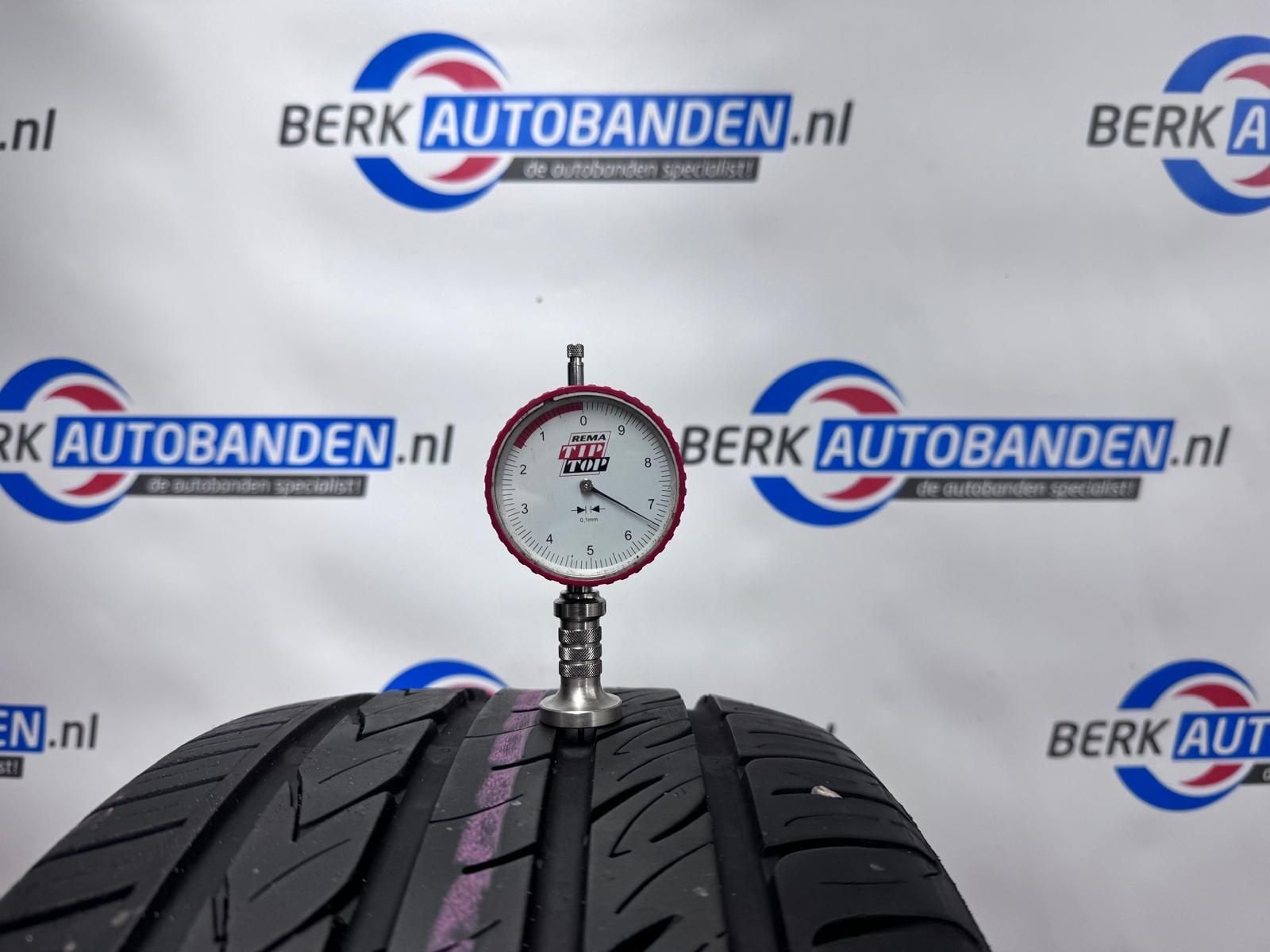 2x Gislaved Ultra Speed 2 235/45 R18 98Y XL 235/45/18 235451, Auto-onderdelen, Gebruikt, -, -, Ophalen of Verzenden