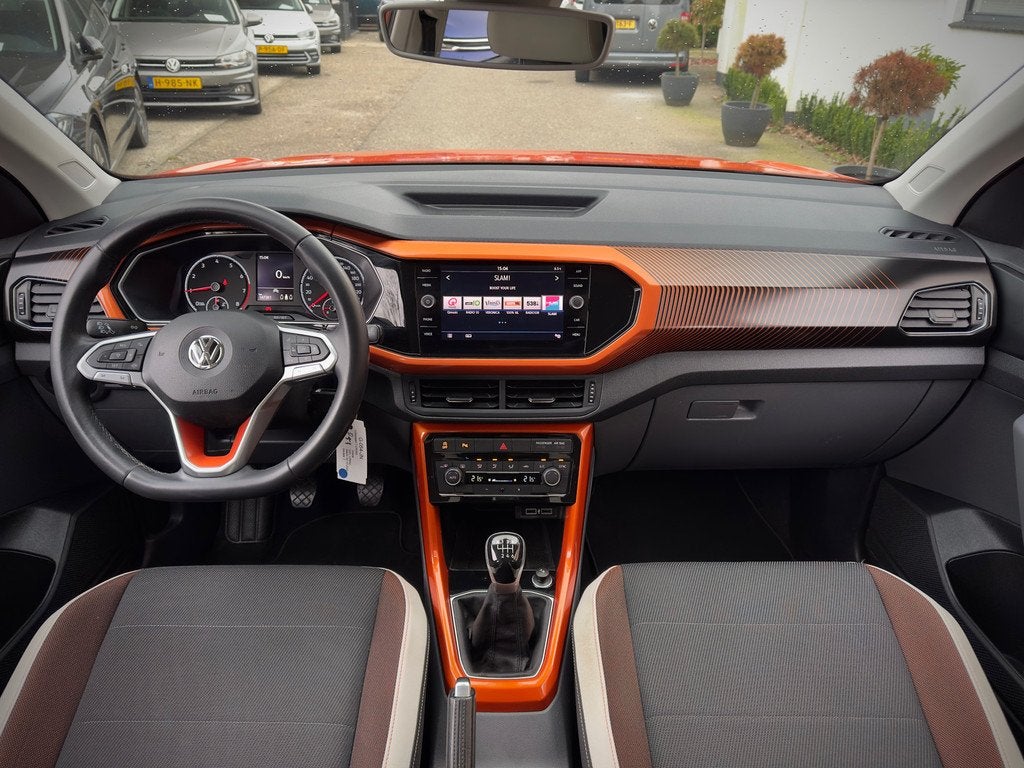 Volkswagen T-Cross 1.0 TSI ORANGE-STYLE EDITION CARPLAY CRUI, Auto's, Volkswagen, Voorwielaandrijving, T-Cross, Gebruikt, Euro 6