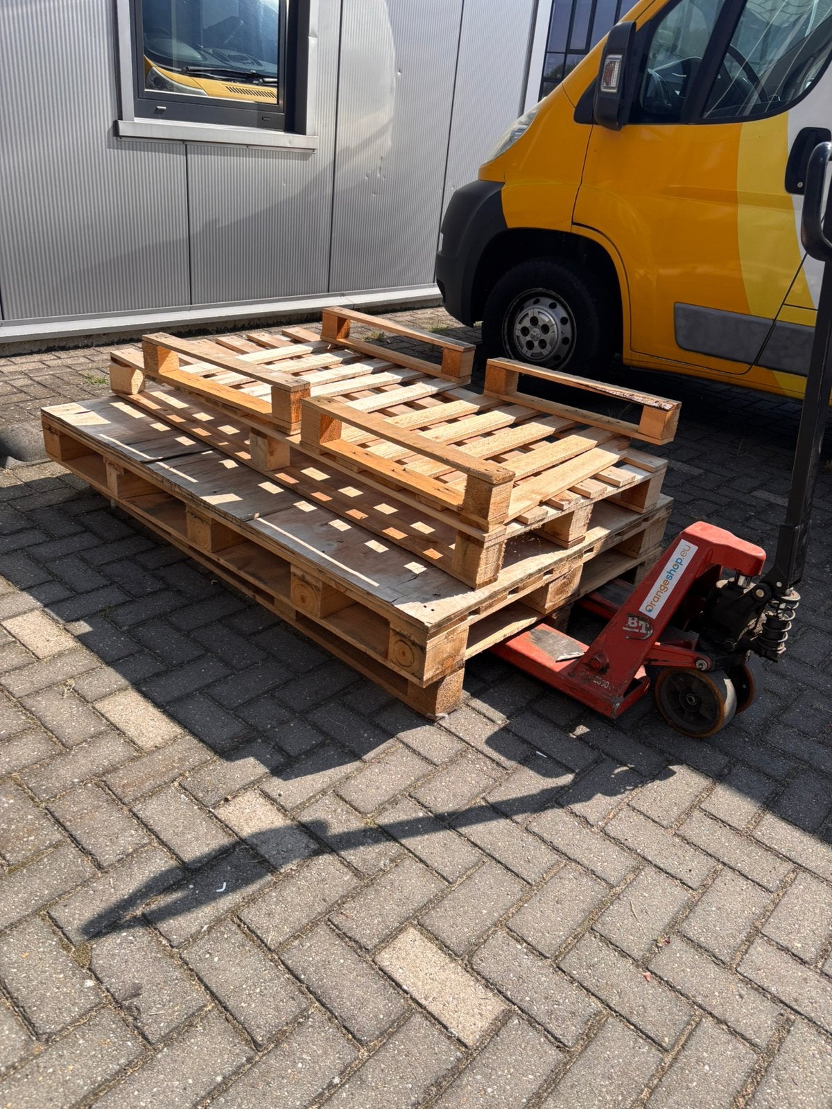 Pallets gratis op te halen aanmaakhout pallet hout, Ophalen, Zo goed als nieuw, Pallet, Minder dan 200 cm