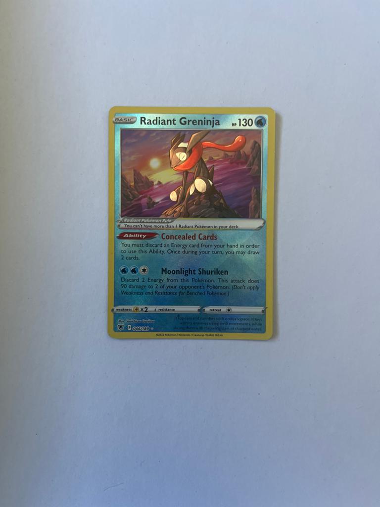 Radiant Greninja Pokémon Kaart - Zo goed als nieuw, Ophalen of Verzenden, Zo goed als nieuw, Losse kaart, Foil