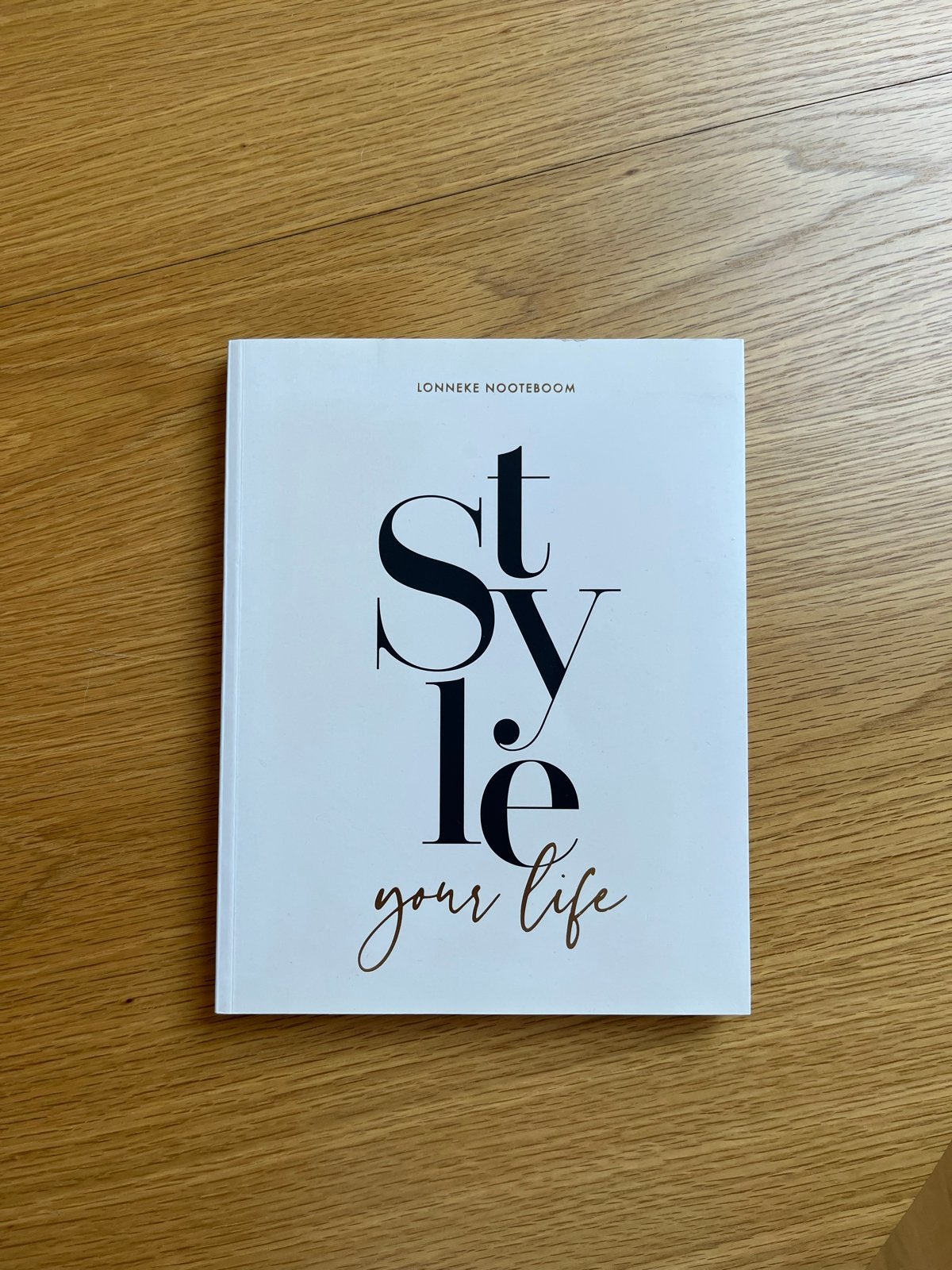 Style Your Life - Lonneke Nooteboom (Boek), Verzenden, Zo goed als nieuw, Mode algemeen