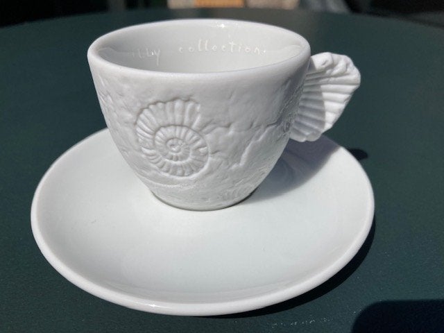 Illy Espresso cup set FOSSILE PAOLO ROSSETTI  Zeldzaam, Verzamelen, Ophalen of Verzenden, Zo goed als nieuw, Porselein, Kop en/of schotel