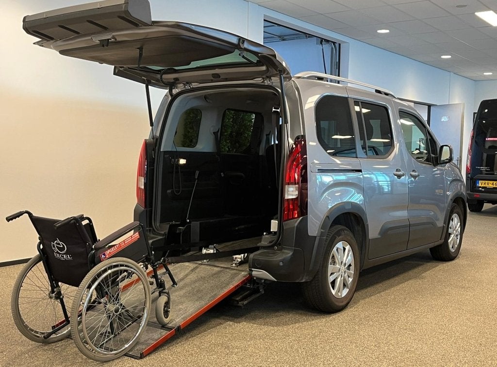 Peugeot Rifter Geen (bj 2021, automaat), Auto's, Peugeot, Automaat, 12 maanden, Stof, Gebruikt