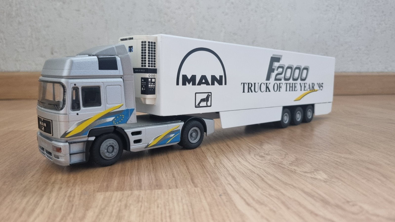 Conrad M.A.N.  F2000 serie, Ophalen of Verzenden, Nieuw, Bus of Vrachtwagen, Conrad