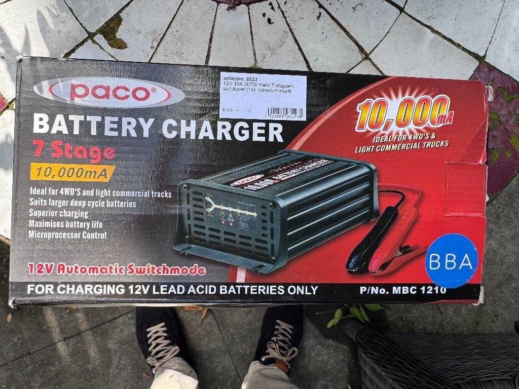 Paco Acculader 12V 10A 7-Staps voor Auto's en Trucks, Gebruikt, Universele onderdelen