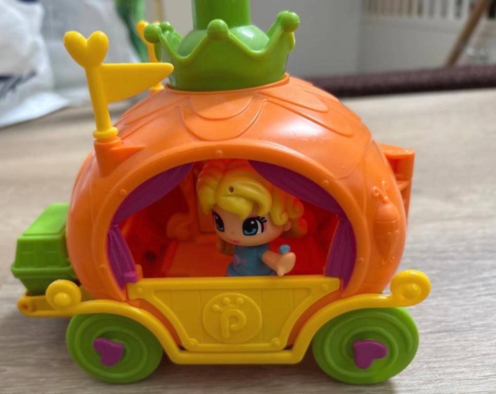 Pinypon Pompoenkoets met prinses en accessoires, Ophalen of Verzenden, Zo goed als nieuw, 2 tot 4 jaar