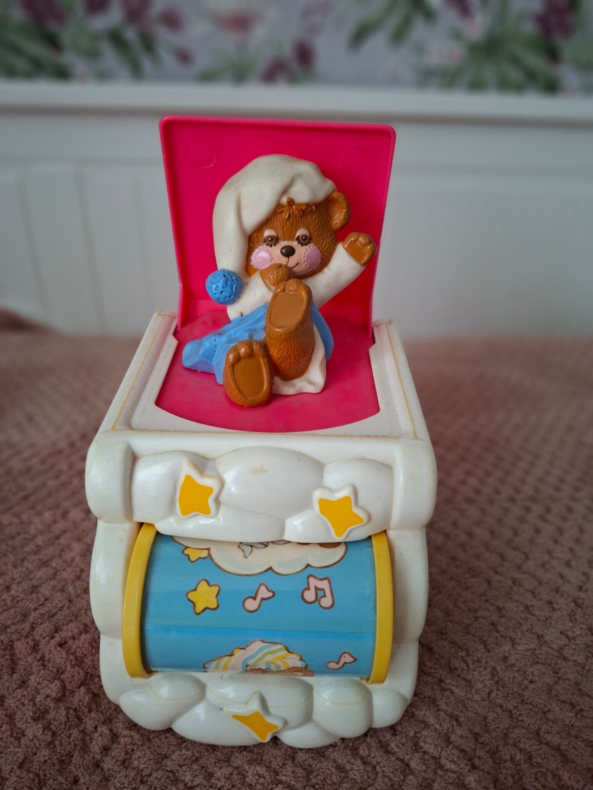 Fisher-Price  Teddy Beddy Bear Jack-in-the-Box uit 1987, Ophalen of Verzenden