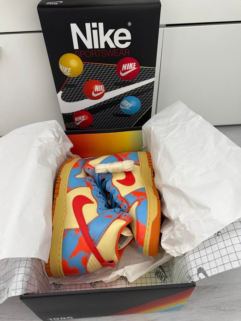 Nike Dunk High 1985 SP 'Orange Blue Chill and Safety Orange', Ophalen of Verzenden, Nieuw, Overige kleuren, Sneakers of Gympen