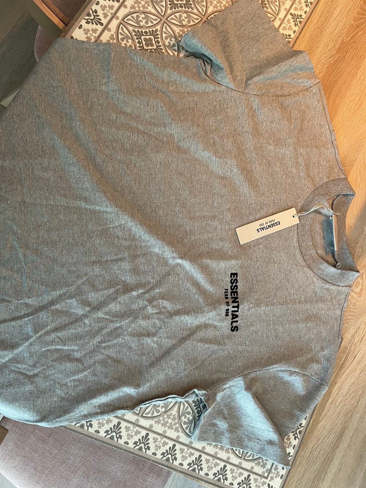 T shirt essentials fear of god maat S met prijskaartje, Ophalen of Verzenden, Nieuw, Maat 46 (S) of kleiner, Grijs