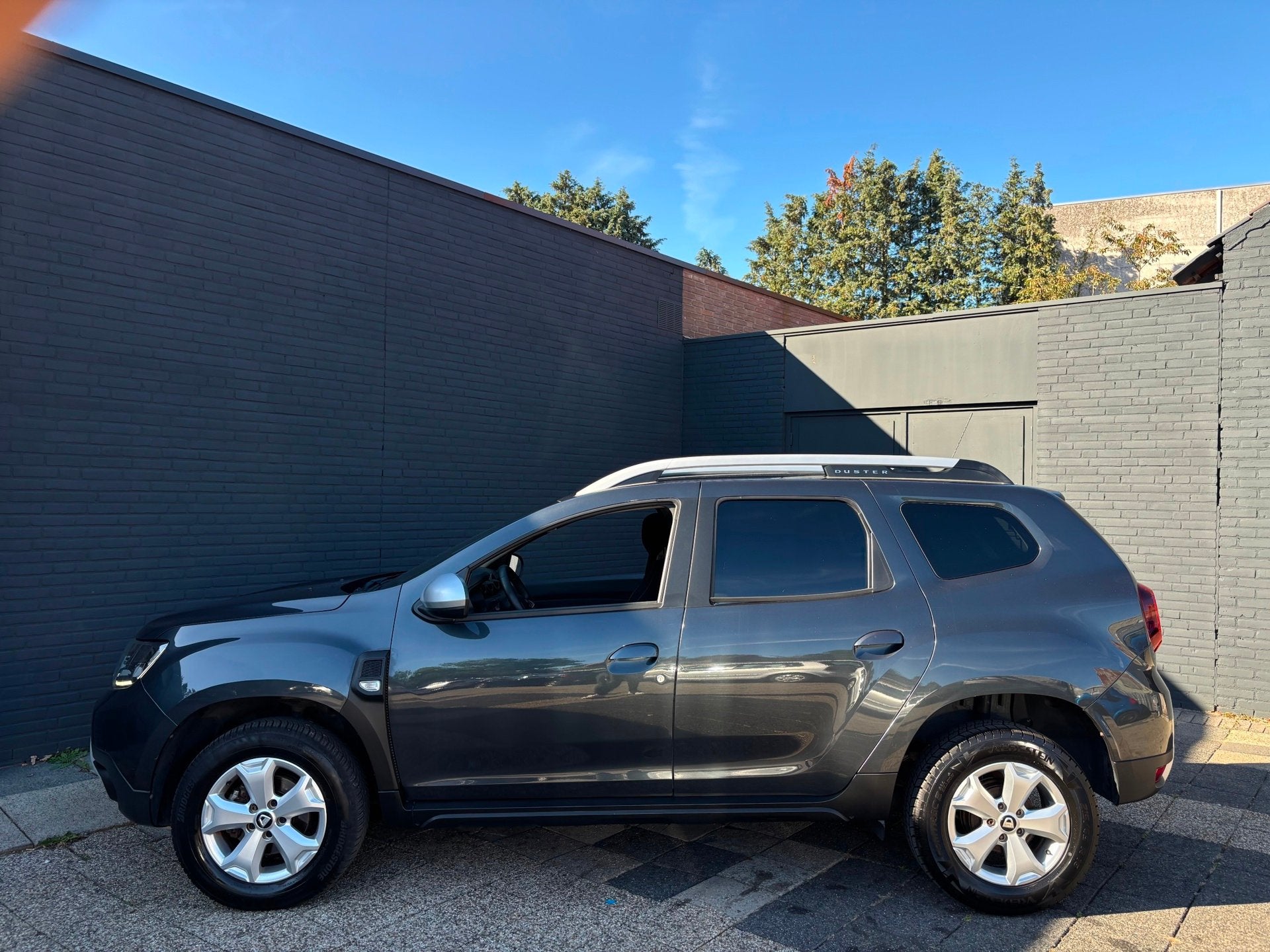 Dacia Duster 1.2 TCe Comfort | 1e Eigenaar | Camera | Trekha, Auto's, Voorwielaandrijving, 125 pk, Gebruikt, Euro 6