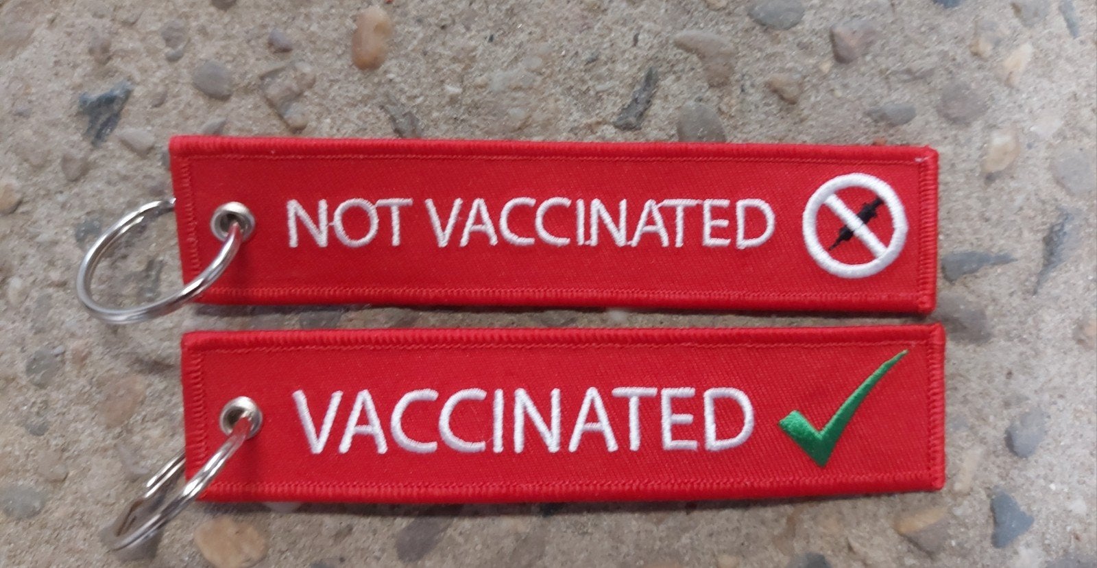 Partij Vaccinatiestatus Sleutelhangers / Tags, Ophalen of Verzenden