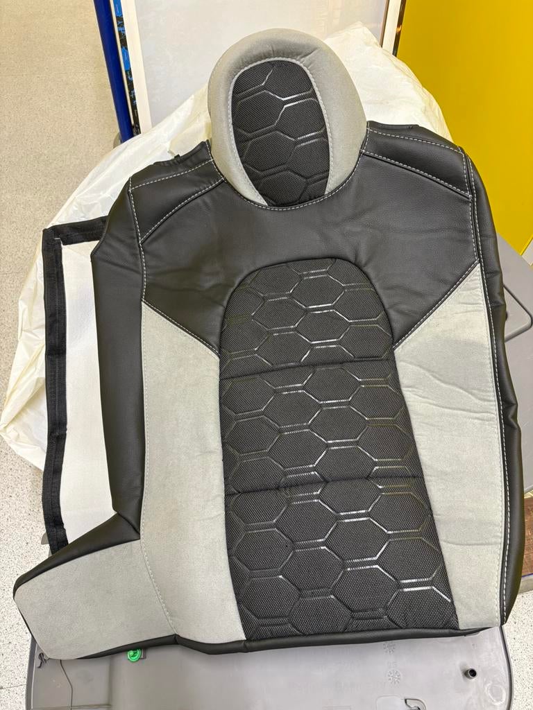 Neuw Stoelbekleding Tesla M 3 (2017-2023), Ophalen of Verzenden, Zo goed als nieuw