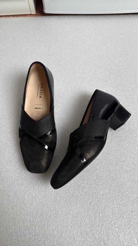 Zwarte lakleren Hassia schoenen maat 37,5, Schoenen met lage hakken, Zwart, Ophalen of Verzenden, Zo goed als nieuw