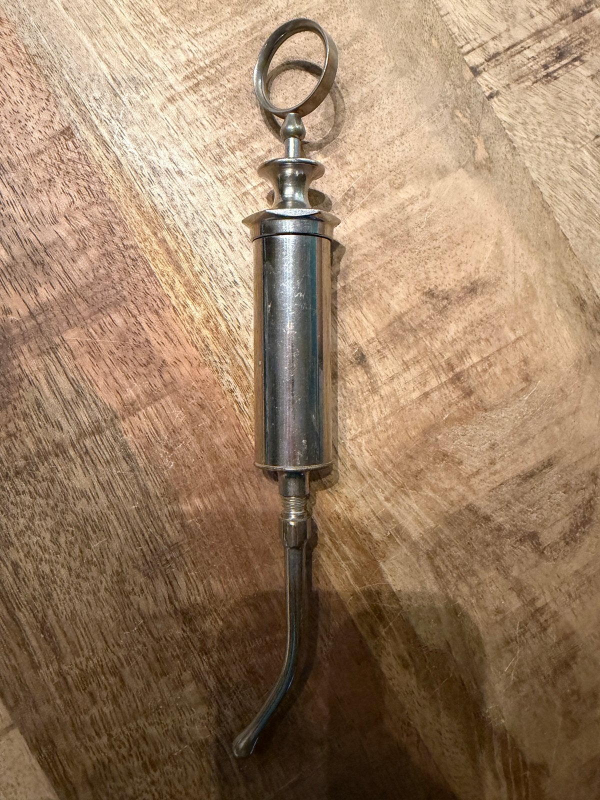 Antieke metalen spuit - Medisch instrument, Antiek en Kunst, Ophalen