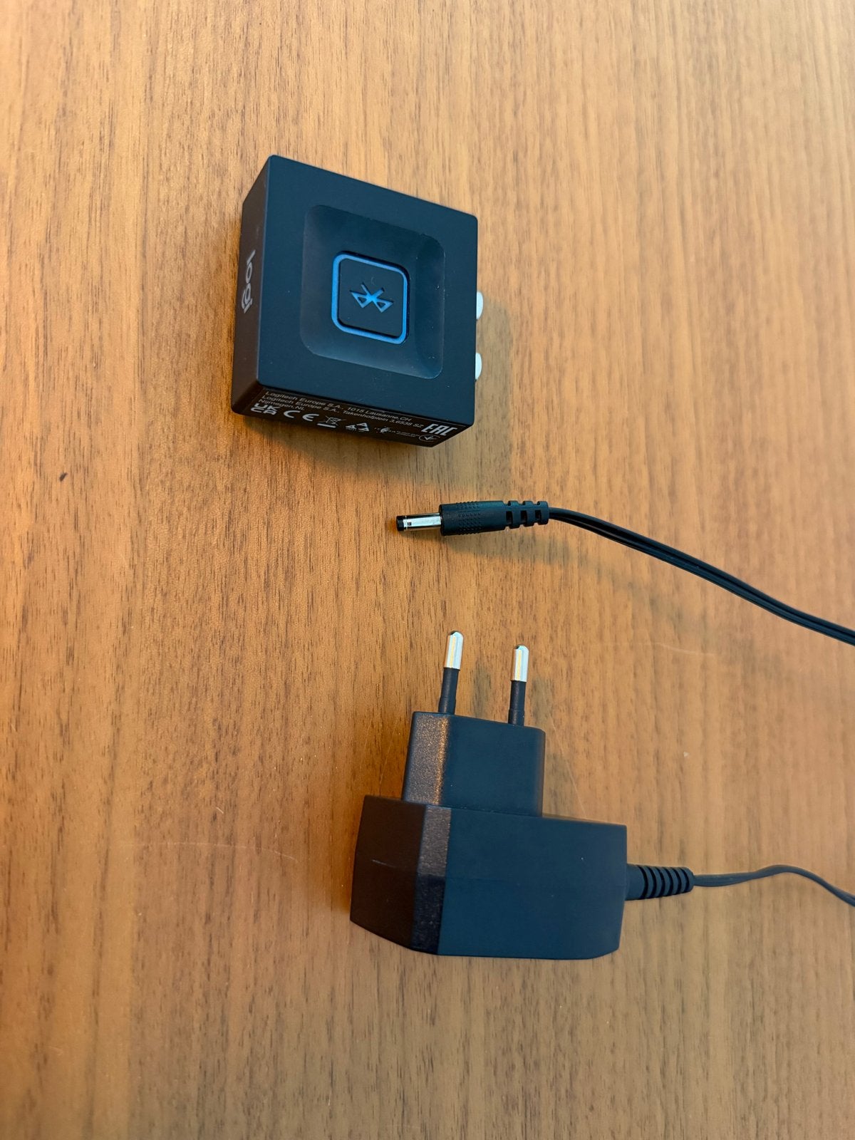 Logitech Bluetooth Audio Adapter, Ophalen of Verzenden, Zo goed als nieuw, Minder dan 2 meter